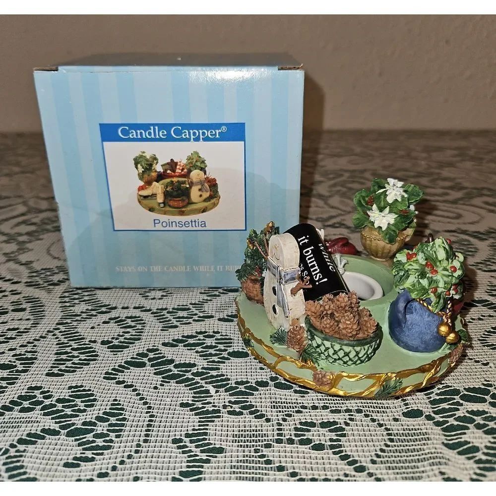 Old Virginia "Poinsettia" Candle Capper
